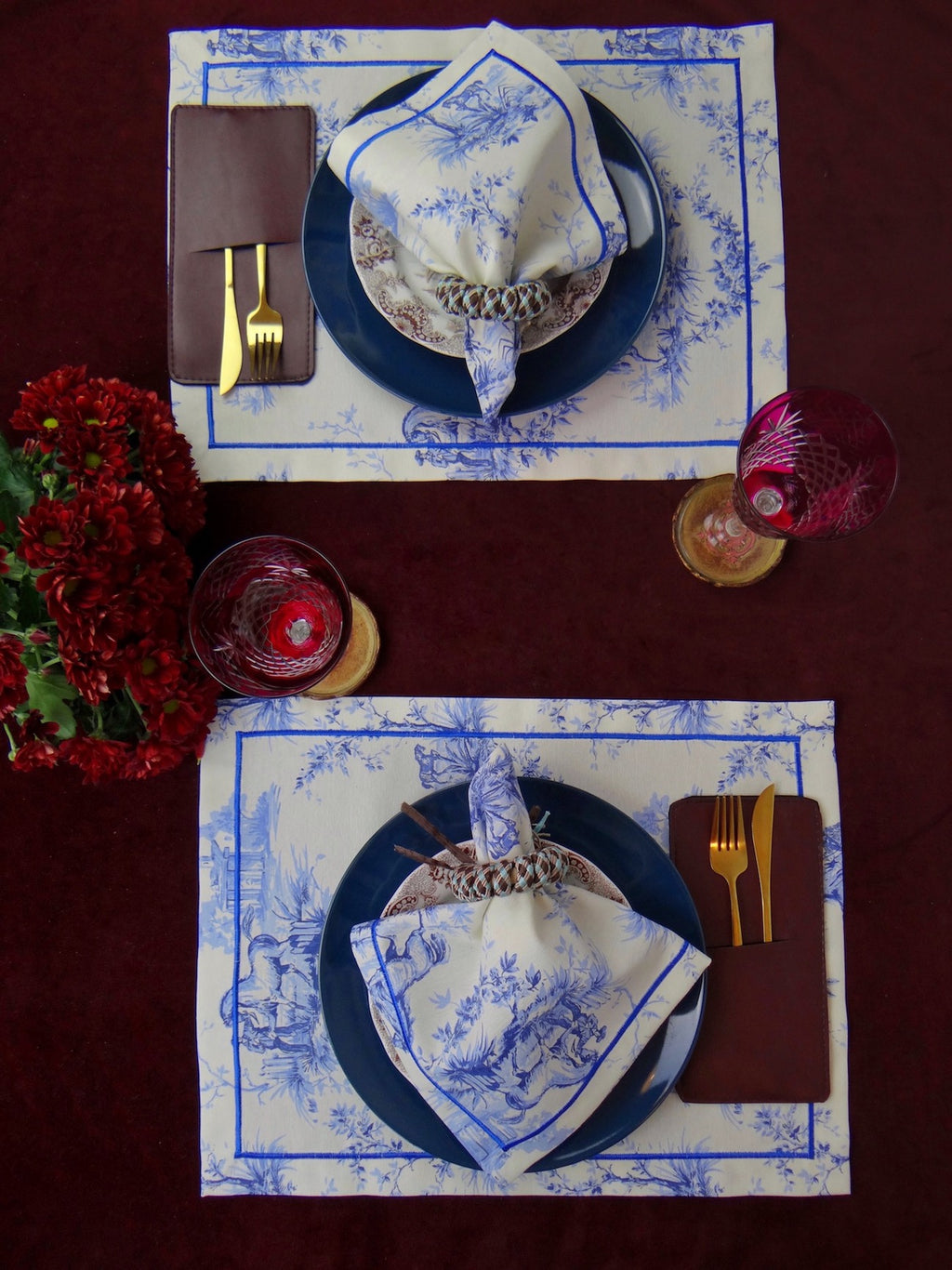 Azure Village - 8 Piece Table Linen Set